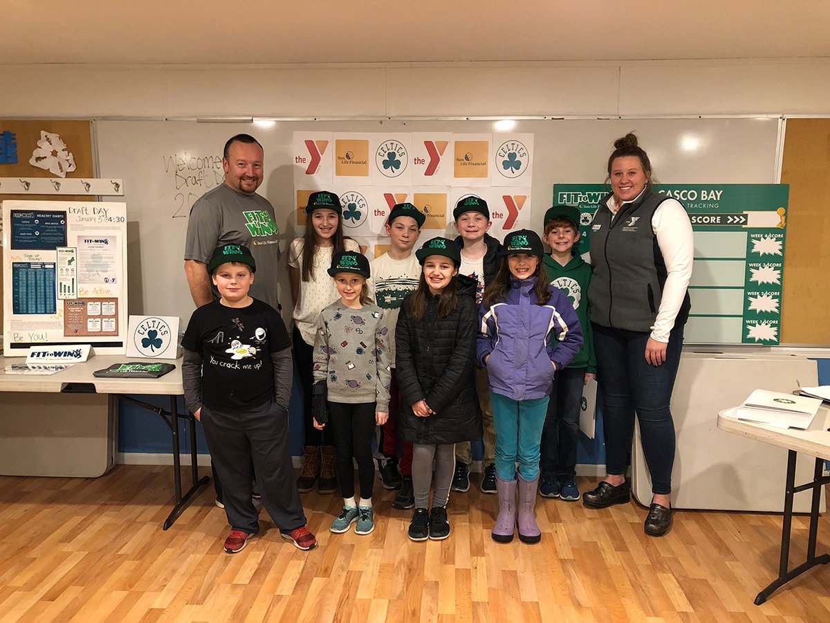 SunLifeUS's tweet photo. The #SunLifeFittoWin program is in its fifth year! Check out these photos from our latest kick-off events. Each year we partner with the #Celtics, and local YMCAs and after-school programs to challenge students to complete healthy-habit activities. https://t.co/Aft4lJyK9h https://t.co/LrCwLalTfA