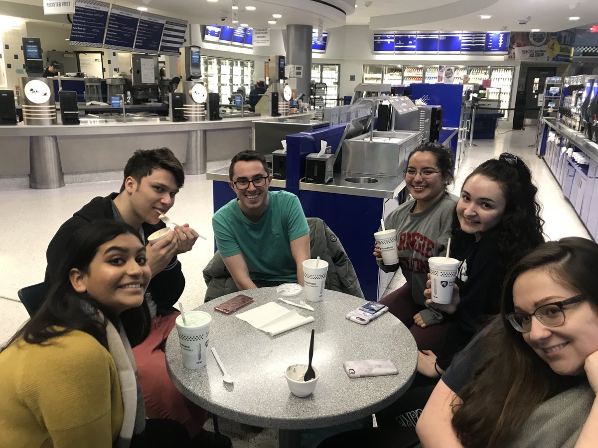 PennStateUChoir's tweet photo. WE ARE.....lovin the cold, creamery, and choir! #choirlove #icecreamfanatics https://t.co/Anh8ax6yIM