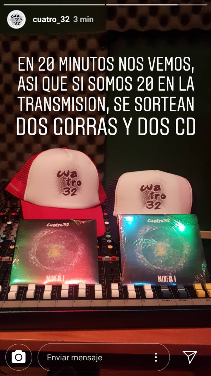Dale que en un rato arranca el vivo en Instagram! 
Insta: cuatro_32