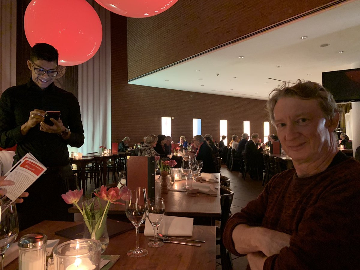 chrysoline's tweet photo. OCP on tour #1 #Köln
#DouglasBoyd
#EmmanuelPahud
#WindsectionofOCP!!!
@orchambreparis @dougieboyd @EmmanuelPahud https://t.co/X2iEnSPJ71