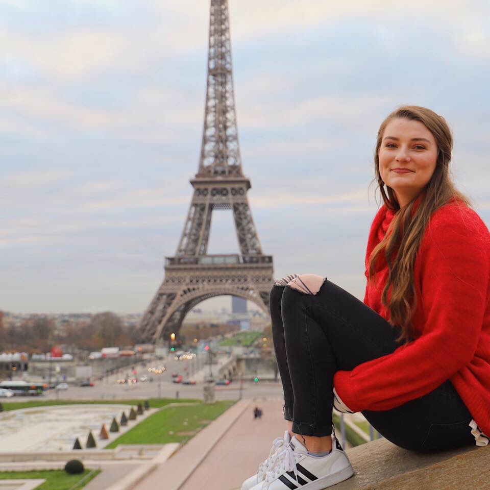 beckymc6's tweet photo. Empty nest redefined... college/internship moves easy & temporary! Graduated & now
“Big girl” job in Atlanta & more permanent & not so great for parents! Empty nest is redefined! #proudparents #sadparents https://t.co/3KUY5cZSUo