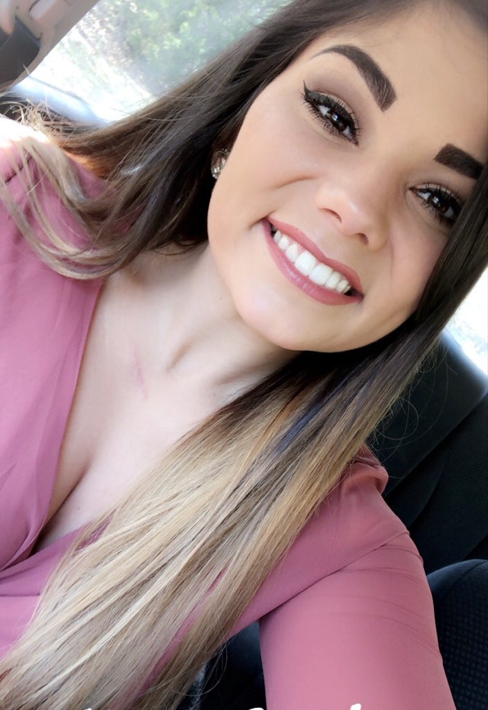 I wasn’t going to do the 10 year thing until I realized what I looked like 10 years ago hahahaha