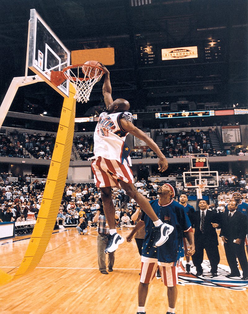 Two former Globetrotters are being inducted into our Legends Ring this weekend. Congrats to Michael "Wild Thing" Wilson and Matt "Showbiz" Jackson! #Legends #TBT