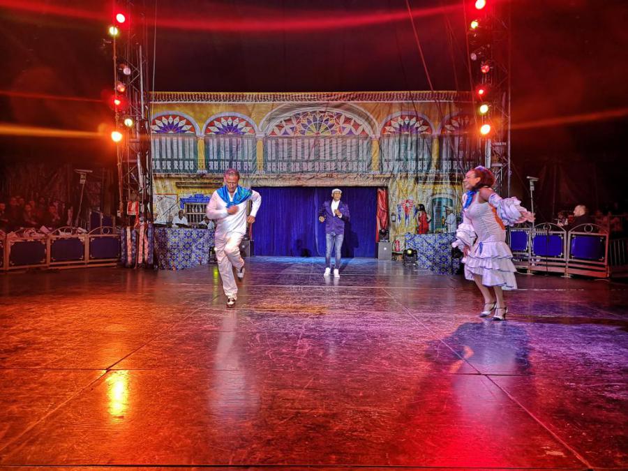 EmbaCubaItalia's tweet photo. Gran celebración en #Italia por la Fiesta Nacional de #Cuba y el sesenta aniversario del triunfo de la #RevoluciónCubana #SomosCuba #SomosContinuidad #60yMás @EmbaCuba_Italia @JoseCarlosRguez @CubaMINREX @prensacuba https://t.co/ZXEIEPuEva https://t.co/hQIXuDEEde