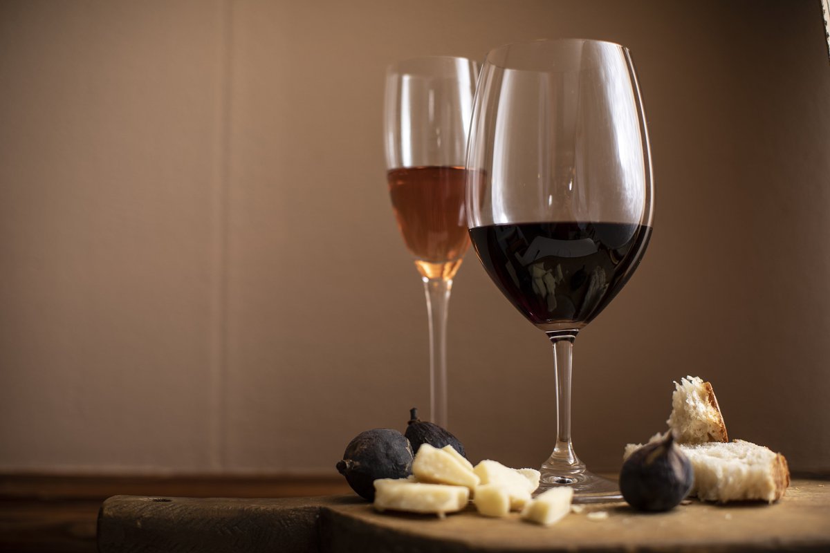 Celebrating #thirstythursday with a "Bring Your Own Wine Night" tonight and the remaining Thursdays in January with corkage fee.  See you soon!