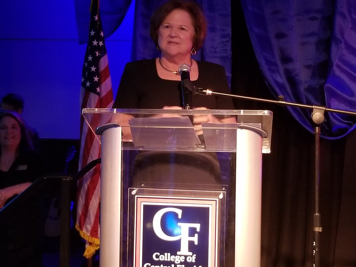 CitrusSchools's tweet photo. "You went into education because you are kind and generous and you make a difference each and every day.  Thank you for what you do." - Superintendent Sam Himmel at the #ccefgalaxyofstars. https://t.co/jsWNuwM9oS