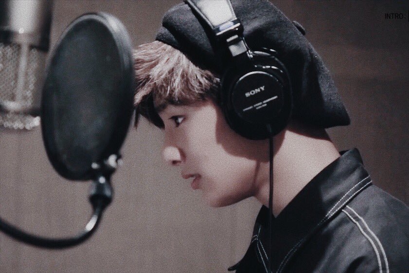 STAYVODKA's tweet photo. RT PARA QUE UNA JEONGIN BIASED SONRIA FRENTE A LA PANTALLA https://t.co/AsY6VlDc4M