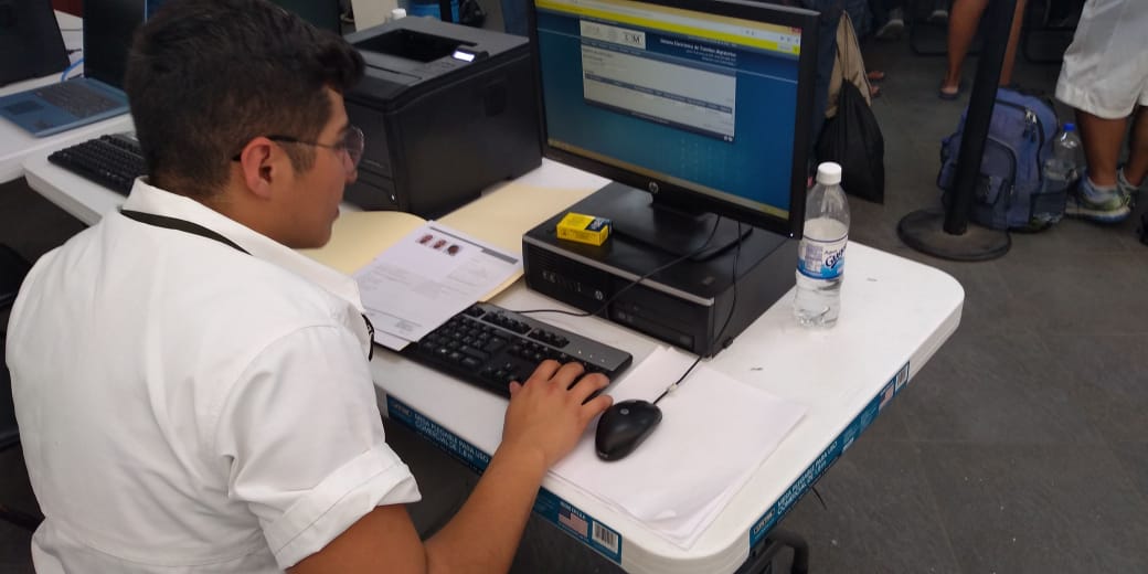 INAMI_mx's tweet photo. 🔴Informativo #ProcesodeRegistro 
Quinto paso: Registro en el sistema
Sexto paso: Comparecencia 
Séptimo paso: Toma de datos biométricos https://t.co/pyfepj3B3m