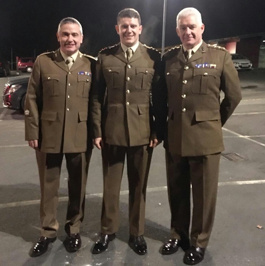 @214btyRA <a href="/104RegimentRA/">104 Regiment RA</a> out engaging with the local comumunity <a href="/BromsSchool/">Bromsgrove School</a> with the <a href="/armyengagement/">Army Engagement</a> team. #YourArmy <a href="/ArmyWestMids/">Army West Midlands</a>