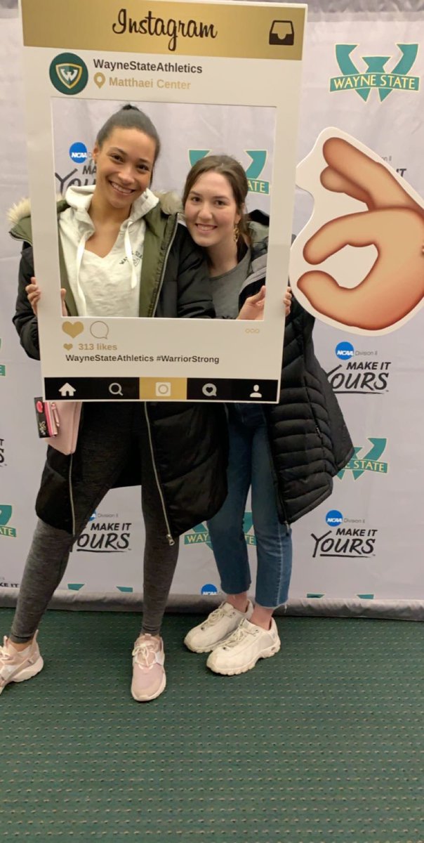 kduffield4's tweet photo. #MatthaeiLive @waynestwarriors @nicolepollzzie https://t.co/AtmRxNfx2S
