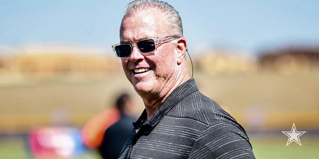 “We've got a lot of work to do in this offseason."
Chief Operating Officer Stephen Jones explains why it's a busy offseason for the #DallasCowboys
Full Extra Points → http://bit.ly/2FvhNfT