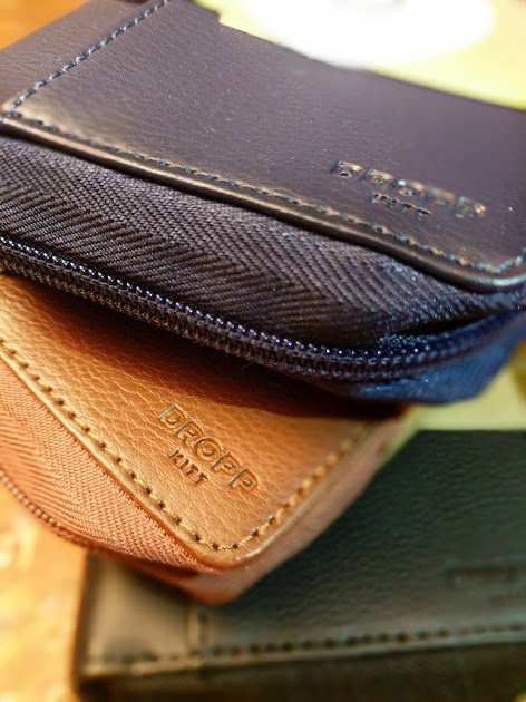 So which is your favorite #DroppKitt color? Tan, Black or Navy? #diabeticsdeservebetter #diabetes #diabetic #t1d #t1dlookslikeme #diabetescase #insulin #jdrf #Type1Diabetes #diabeticgoods