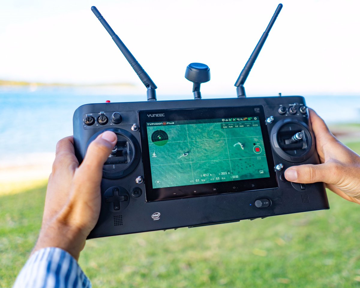 Stay in control of your flight path with the #TyphoonHPlus ST16S.
📷: @marian_hund

Shop now:
bit.ly/TyphoonHPlus