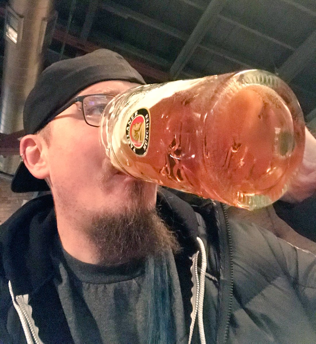 HootieMcOwlface's tweet image. ⛰I hope everyone lives by a Biergarten!🍻 If you don’t feel free to join me at Bohemian Biergarten in Boulder, it’s my fav❣️@Pilsner_Urquell on tap and all the schnitzels! #BoulderBubble