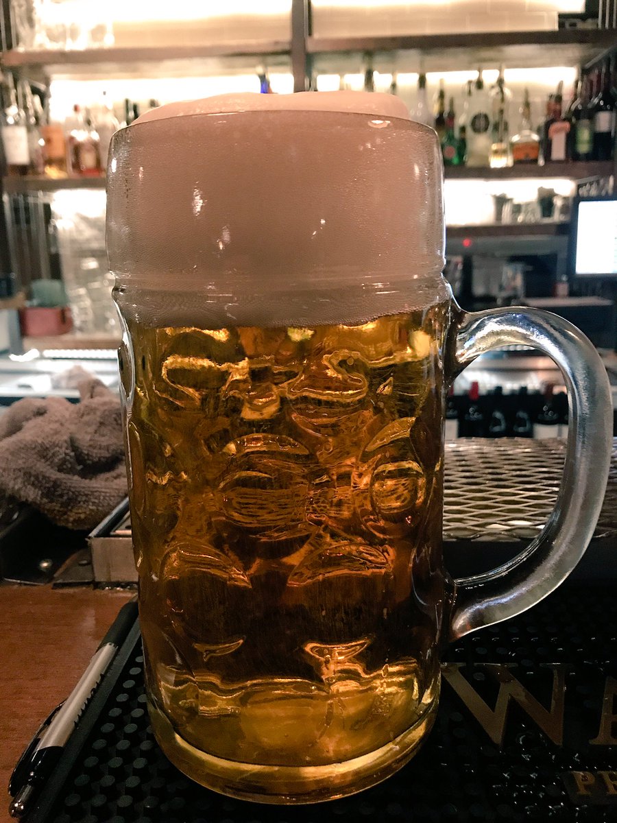 HootieMcOwlface's tweet image. ⛰I hope everyone lives by a Biergarten!🍻 If you don’t feel free to join me at Bohemian Biergarten in Boulder, it’s my fav❣️@Pilsner_Urquell on tap and all the schnitzels! #BoulderBubble