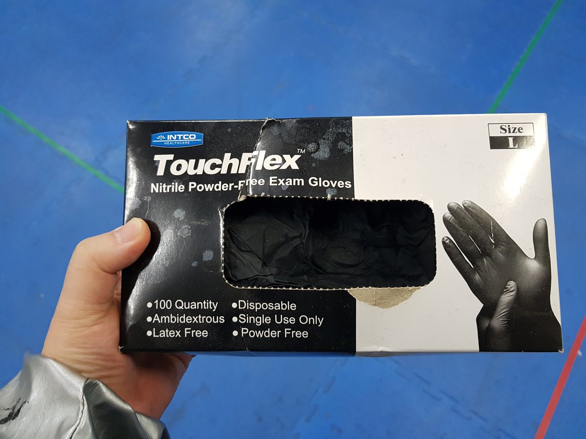 さいめくす 大切な事を言います レジンは素手で触るな 最近レジンが手に付着するとアレルギー反応が出るようになった 触っている頻度が高いのもあるけど 気をつけた方が良い じゃなくてグローブしような 痛いし痒いぞコンチクショー レジン