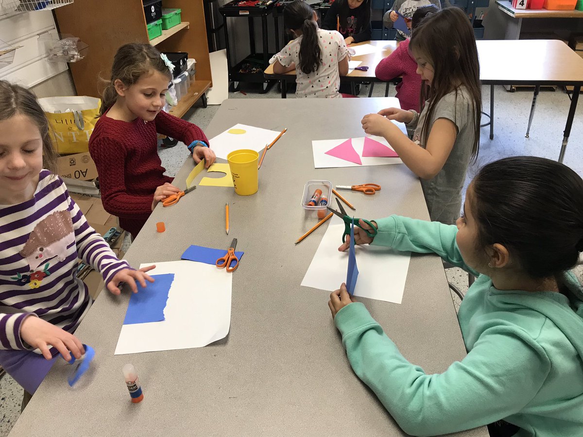 HESlibSTEMtech's tweet image. Inspired by Michael Hall’s book, “Perfect Square,” a square is just a square until it becomes...