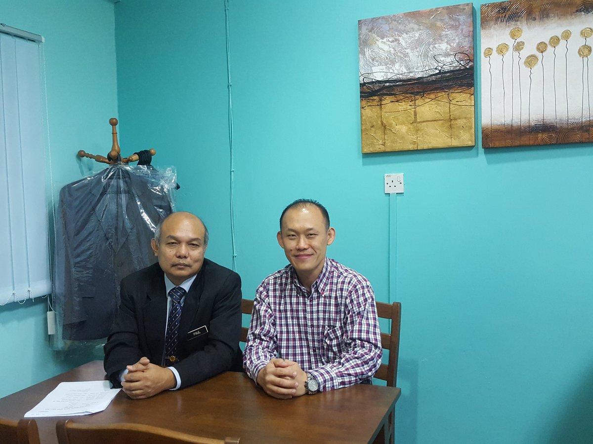 ChaiDennis's tweet photo. We appreciate the visit from Mr. Paul Sazin, Director of Post-Service Division, Public Service Department Sarawak State who has taken his time to had a frank and positive discussions.. We look forward to work together in year ahead..!! https://t.co/UgDn08STdS