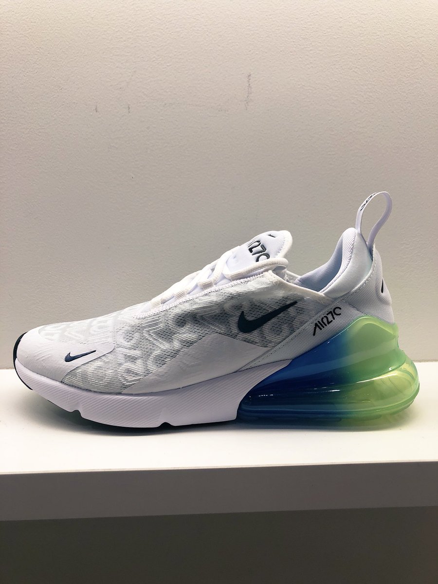 ESSENCE_BP's tweet photo. 【新作入荷】
NIKE
AIR MAX270SE
¥16,000+Tax https://t.co/xPJ2fRAZOy