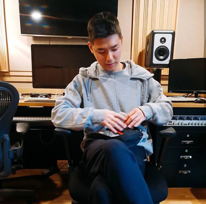 meilanilnk's tweet photo. Soonggul2 update ig:
Bye~ now can you please get out of my room? #cnblue #kangminhyuk #soldier #thiswillendsoon
Ayeeee minhyukie visited FNC during his holidayπ https://t.co/477D8b2ZEq