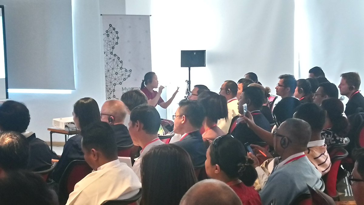 YinYadanar's tweet photo. Equal access to #mdrf2019 
#SignLanguage4PWDs https://t.co/IkujxZWgrQ