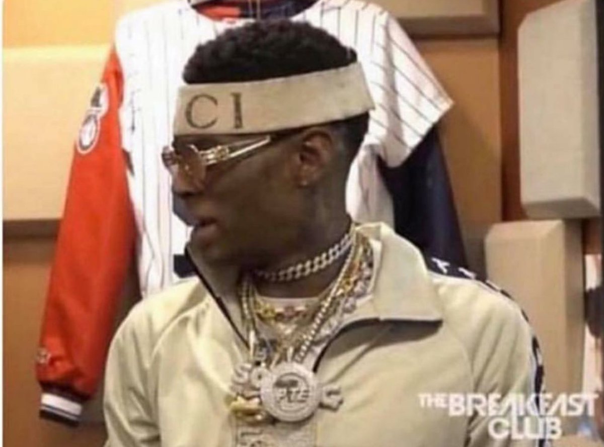 MamiHvncho's tweet photo. Them : I'm in your area can I pull up on you ???

Me: PULLLLLL UPPPPP!?! https://t.co/CcAKSs7tyk