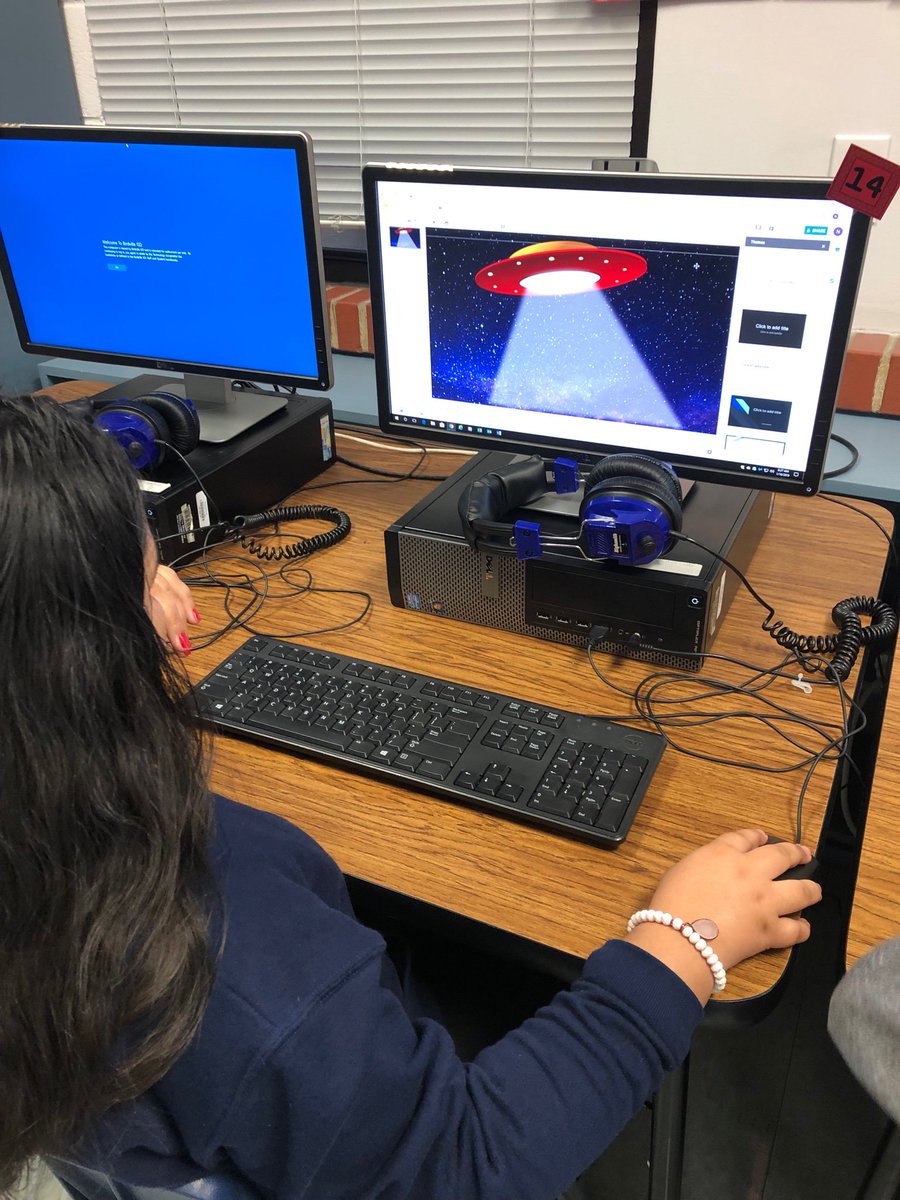 HHETechnology's tweet photo. 2nd grade animatiors!
#animationsforkids
#hhe
#HuskyPride https://t.co/bZInU46e2Z
