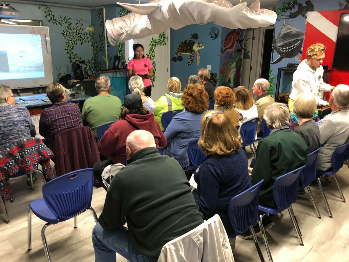 EdgeNwfl's tweet photo. Another packed house, thanks Caroline Stahala Walker with Audubon for a presentation and field session. 
Want to #bethesealution? Check out Navarre Beach Ambassadors for opportunities to assist monitoring nesting season. #snowbirds #audubon #blackskimmer #leasttern #navarrebeach https://t.co/ilOaQVOmtr