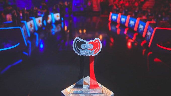 Vuelve el espectáculo de <a href="/LVPesLoL/">Superliga Domino's - League of Legends</a>, vuelve la #SLO. 
✍🏼@Jes_LR 
thecloudgaming.com/superliga-oran…