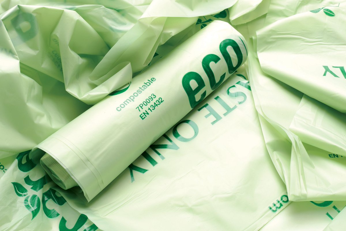 Compostable means that a product is
capable of disintegrating into natural elements in a compost
environment, leaving no toxicity in the soil. This typically must occur in
about 90 days. #Compostable #savetheplanet #Recycle #Chefs #environmentaljustice #restaurantnews #Kind