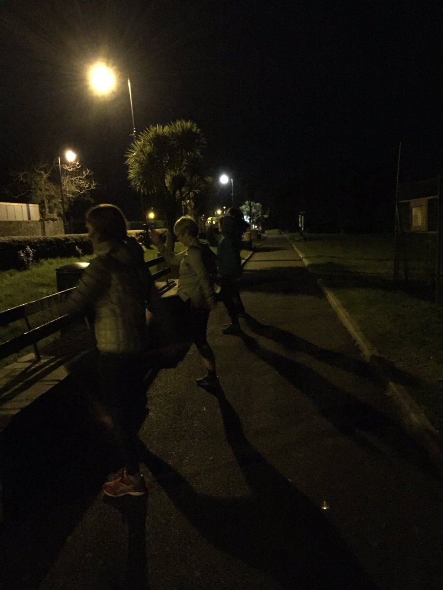 You can exercise anywhere 👍🏻 Just look at these participants braving the cold and then squeezing into the library to do some core work. This was a free fitness event organised by @WaterfordLibs in conjunction with @HealthyIreland 

#librarymoveit #freefitness #healthywaterford