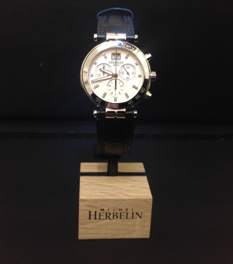 Sale Item of the Day..!
Gents Michel Herbelin Newport Chornograph 
Was £585
Now £410
#saleitemoftheday #michelherbelin #chornograph #swiss #french #sale #ilkley #watches #shoplocal #phillips #limtedtime