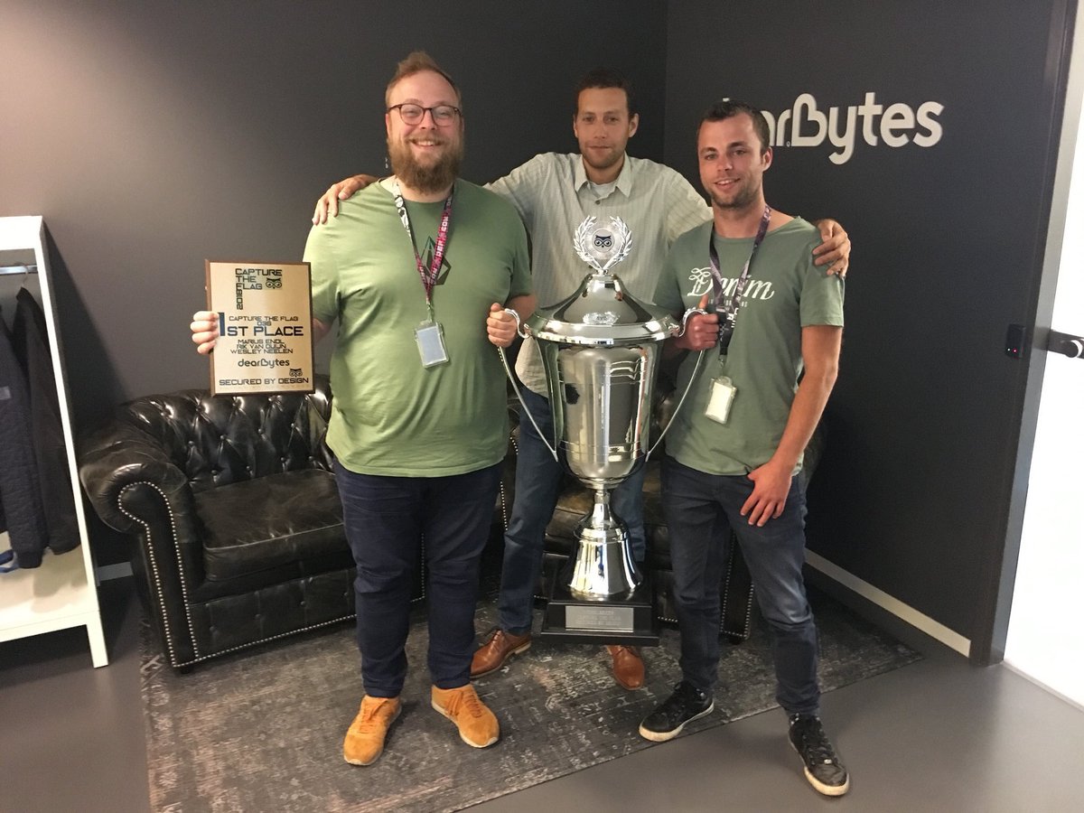 Vandaag presenteren <a href="/wez3forsec/">wez3forsec</a> en <a href="/rikvduijn/">rik van duijn</a> een leuke wandeling door hun ervaringen (tops &amp; flops) wat betreft ethical hacking de afgelopen jaren <a href="/Cisco/">Cisco</a> Cybersecurity day eventtouch.eu/cisco_netherla… 
 #NL #alsjetijdhetkomevenlangs