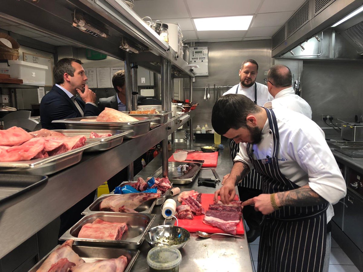 Alliance__UK's tweet photo. #FlashbackFriday to our butchery session last week at Boodle’s which is one of the third oldest private members clubs. It is an only gentleman’s club and has a women’s room on the side. 🐑
#butchery #butcheryclass #boodles #alliance #pursouth #temanalamb #temana #venison https://t.co/5vpV2r6LJW