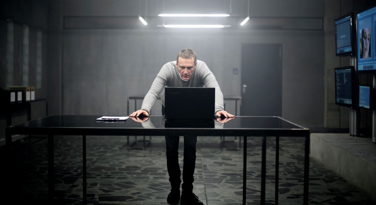 Rikosdraama Sorjosen kuvaukset ovat käynnistyneet #pohjoiskarjala'ssa. Sarjan oikeudet on myyty yli 180 eri maahan. Kuukauden kuvausjakso tuo #Joensuu'hun n. 100 ammattilaista. Tuotantoa mahdollistamassa Business Joensuuhun kuuluva Itä-Suomen Elokuvakomissio. Kuva: Fisher Kign