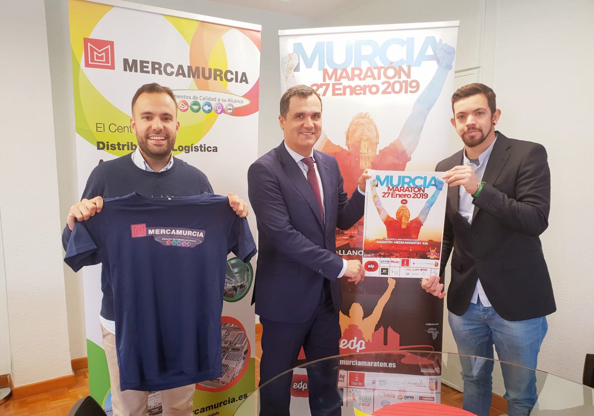 🍊🍐🍌 Toda la fruta disponible en el #EDPMurciaMaratón2019  será suministrada por nuestro patrocinador <a href="/mercamurciainfo/">Mercamurcia</a> que además participa con un equipo formado por 8 corredores 👏👏Gracias amigos y.....¡Vamos! #SumandoFuerzas  #CarrerasEDP #laenergíaoficialdeldeporte