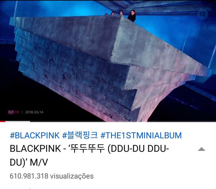 BTS7anpanman's tweet photo. 🚨 Atenção aqui 🚨
Essa é a diferença entre o MV de DNA e o do DDDD.
ENTÃO:
ou fazemos stream em DNA ou
fazemos stream em DNA
#DNAGoOneB #DNAto700M @BTS_twt https://t.co/uE8U37yenm