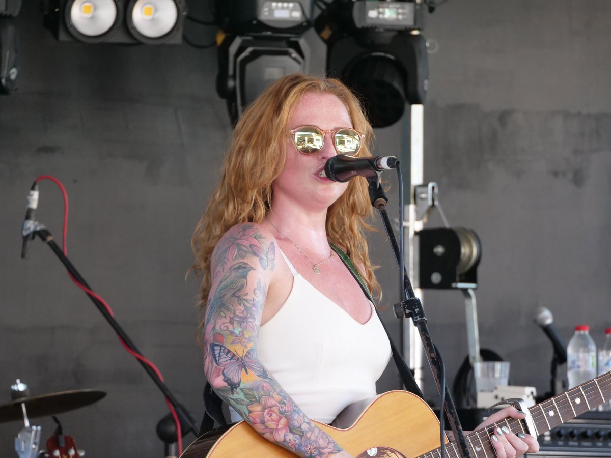 LifeInASong_UK's tweet photo. Team @BuckleandBoots kicking off their run of shows at @TCMF_Official here at the Imperial Brew House! #BuckleandBootsDownUnder2019 🇦🇺 https://t.co/HjIcH79CD1