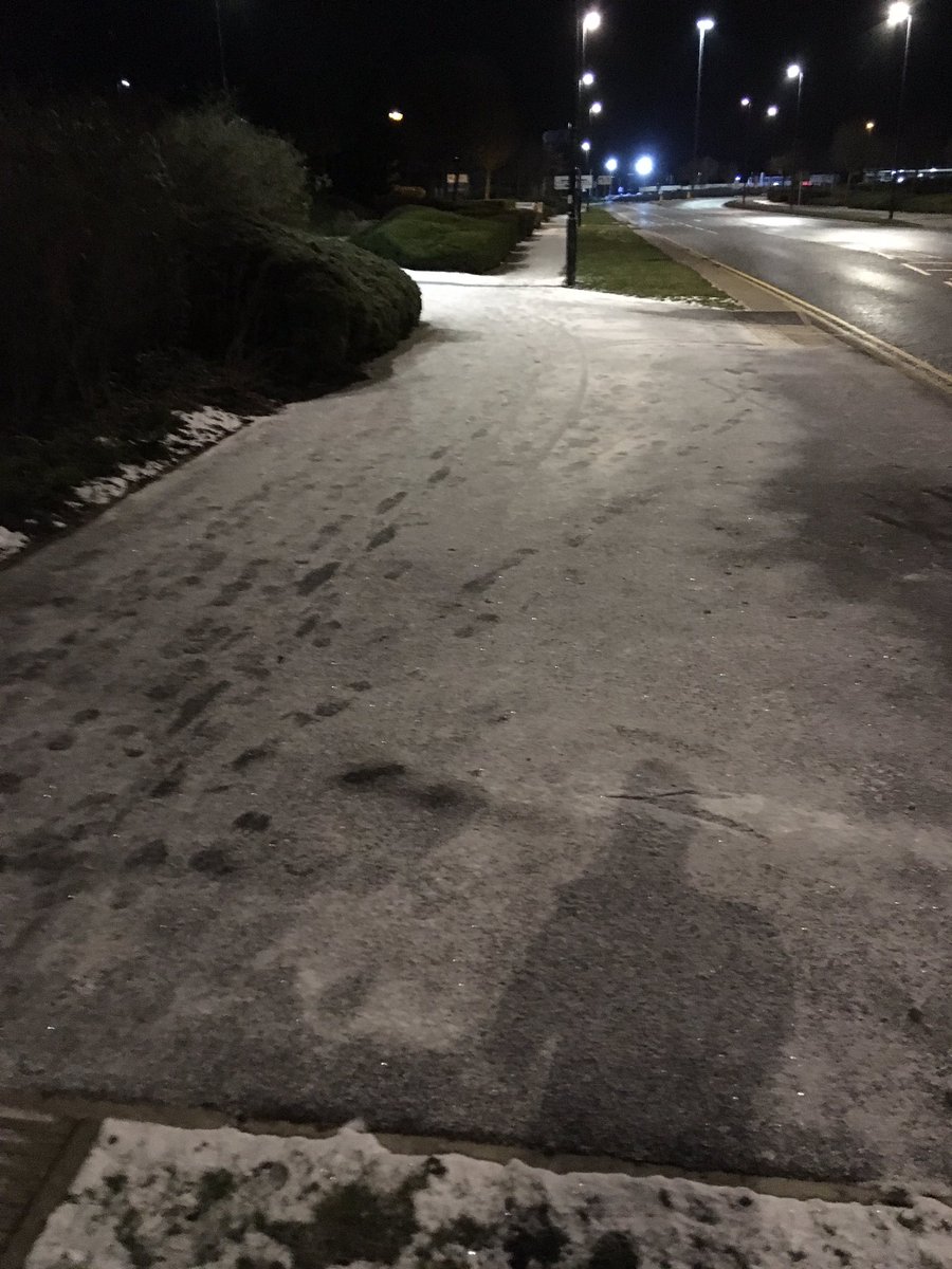 Slippery 5km this morning in the toon!
Early start before a day of Data Collection around the #Elbow at @Connect_Health_ HQ 💪💪
@DrMarwanAl_D @JLPalmer88
@EUSSERBOARD