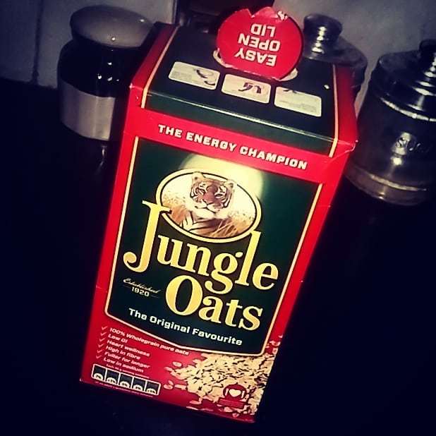 IamSynapse's tweet photo. Jungle Oats to keep me going this morning. Good Morning World #JungleOats #gymlife #sportssupplements #gains #protein https://t.co/QSiv1vh1H8 https://t.co/mbiE4A6MEO