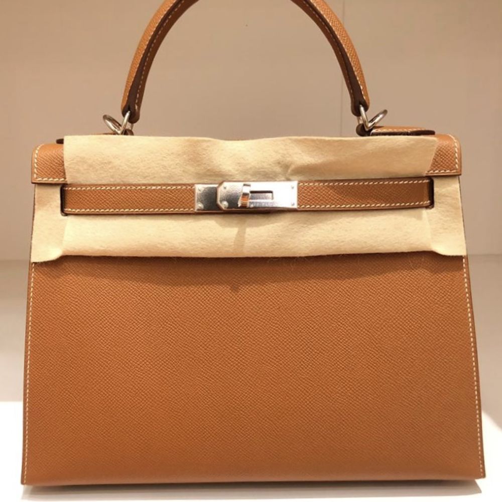 The French Hunter on X: Kelly 25 Rose Extreme Sellier Epsom GHW #D #hermes  #birkin #kelly #constance #handbags #luxury  / X