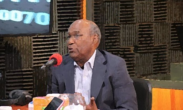 TODOS GANARÁN LO MISMO MENOS LOS CAPOS DEL #PSUV
   
Aristóbulo Istúriz dice que el personal administrativo, obreros y docentes del Min. Educación ganarán el mismo sueldo menos ellos, claro
   
youtu.be/8CcTDHG82HQ