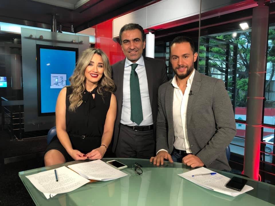 Marounbeikkaram's tweet photo. Live from FUTUR TV #marounkaram #maroun_karam #futuretelevision #Beirut #tvtime #Repost #interview #tv #live https://t.co/IGT5oQGagJ