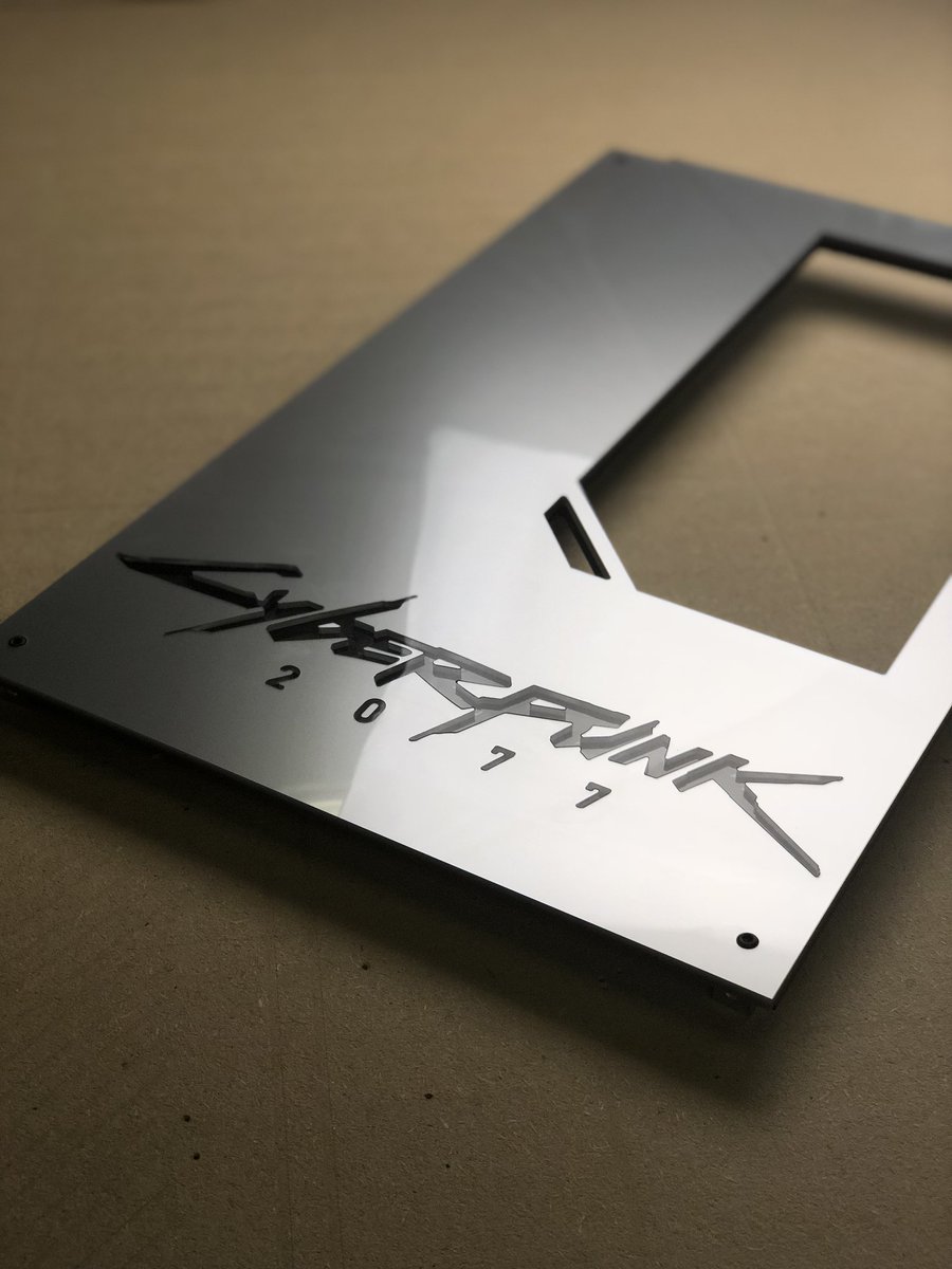 Patiently waiting to play <a href="/CyberpunkGame/">Cyberpunk 2077</a> on the appropriately themed rig! <a href="/CDPROJEKTRED/">CD PROJEKT RED</a>