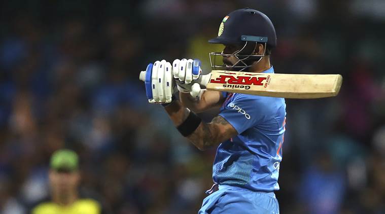 Kcricketscore1's tweet photo. AUS vs IND 3rd ODI Match Live Commentry
AUS Batting: 230/10 in 48.4 over
IND Battung:- 54/1 in 15.1 over
Shikhar Dhawan 20(43)*
Virat Kohli 25(31)*
Live score click here==>>https://t.co/lIqEWMzaab
#livescore #AUSvsIND #todaymatch #Rohitsharma #dhoni #virat #INDMatch https://t.co/RIOI1fSEZ9