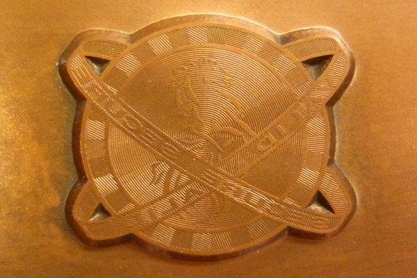 Copper dies are hard to find these days but just to let you know we still produce thousands every year.
#copperdies #foilingdies #securitydies
ow.ly/rULj30niKg1