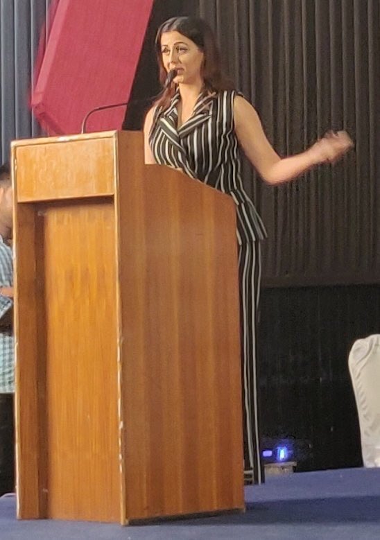NikkiFanss's tweet photo. "I miss #Prabhu uncle here and his food is awesome, he has played my father role in #CharlieChaplin2" - Says Darling @nikkigalrani at the #CharlieChaplin2PressMeet! https://t.co/fKpFGEWk0p