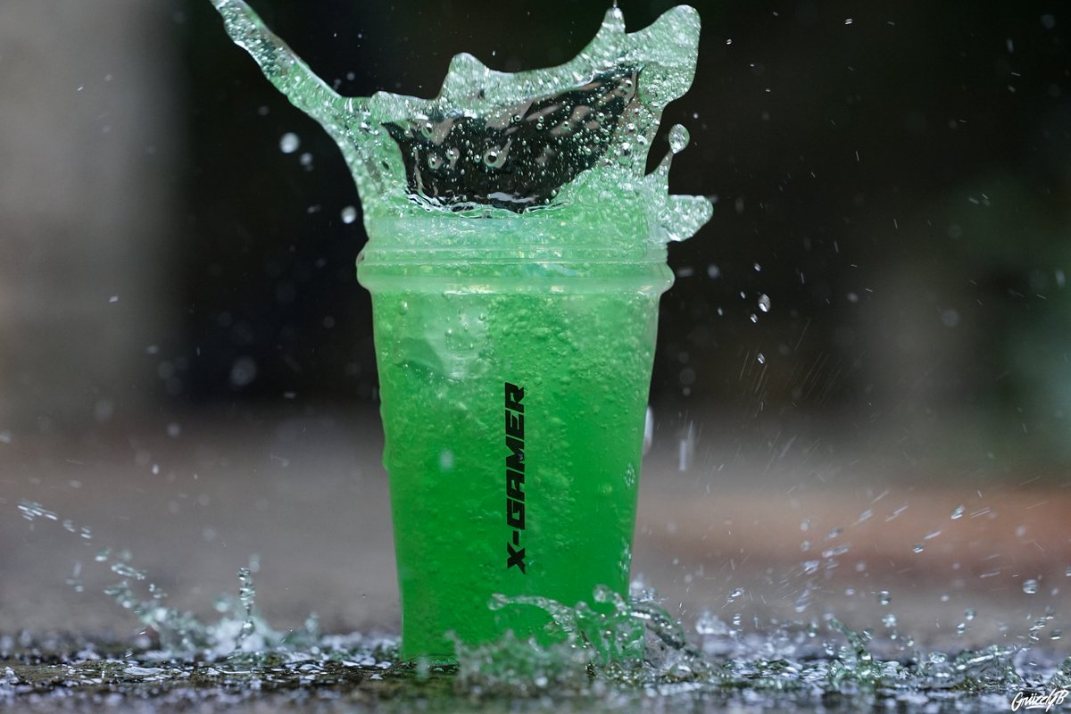 XZero_Energy's tweet photo. Good morning Fam! Nothing starts the day better than an ice cold #Nukefusion ... #XGamerEnergy #LightningJuice https://t.co/LUSY7A3jh4