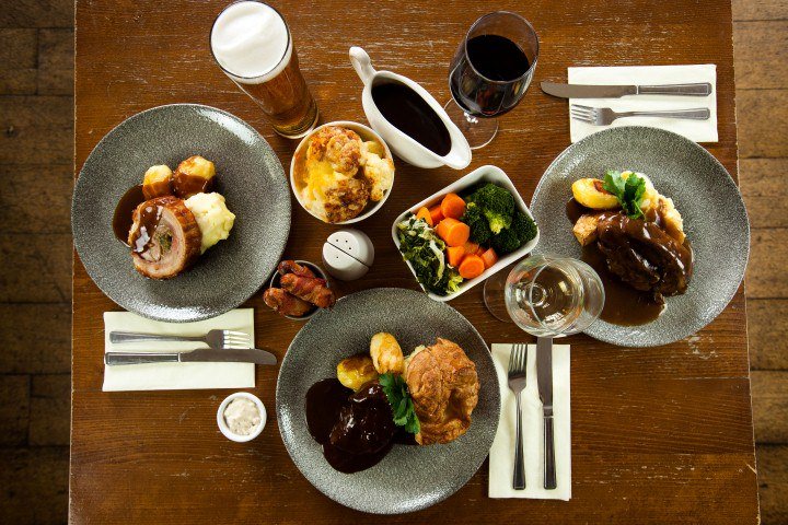Have you booked in for your delicious family roast with us this Sunday? Sunday's are about relaxing and spending quality time with the family. Why not do it over some delicious food and let us take care of you?