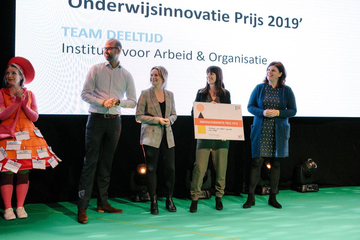 HU_Ontwikkelt's tweet photo. We kijken terug op een geslaagd Onderwijsfestival #HUnext19 Dank programmateam @HU_event @G_Delhaes voor de toporganisatie van dit event. Alle HU sessieleiders en overige sprekers: dank voor jullie waardevolle bijdrage. @HU_Utrecht bezoekers: leuk dat jullie erbij waren! https://t.co/aUazDuvFK7